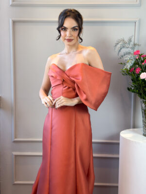 Vestido terracota ombro só - Camélia